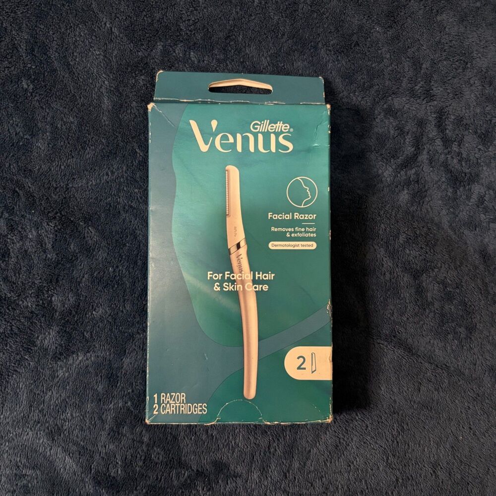 Gillette Venus facial razor dermaplaning kit (open box not use)